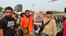 Wartawan METROLANGKAT.COM, Ari Anggara melaporkan langsung suasana demo yang telah berlangsung selama beberapa hari di Ibukota Jakarta.(Ari)