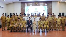 Dihadapan 54 Pejabat Manajerial Pemko Medan yang dilantik di Ruang Rapat III, Balai Kota Medan, Senin (19/8), Wali Kota Medan Bobby Nasution mengingatkan dengan tegas agar tidak melakukan tindak korupsi, praktik pungutan liar (pungli) serta tidak menggunakan atau memanfaatkan jabatan untuk kepentingan ekonominya.(yong)