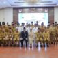 Dihadapan 54 Pejabat Manajerial Pemko Medan yang dilantik di Ruang Rapat III, Balai Kota Medan, Senin (19/8), Wali Kota Medan Bobby Nasution mengingatkan dengan tegas agar tidak melakukan tindak korupsi, praktik pungutan liar (pungli) serta tidak menggunakan atau memanfaatkan jabatan untuk kepentingan ekonominya.(yong)