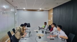 Pengurus Pusat Kesatuan Aksi Mahasiswa Muslim Indonesia (PP KAMMI) mendatangi kantor Kementerian Lingkungan Hidup dan Kehutanan (KLHK) di Jakarta pada Senin, 19 Agustus 2024. Kelompok aktivis yang baru satu bulan dilantik ini menyampaikan kajian beserta catatan kritisnya 