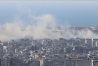 Sebuah video yang beredar pada Rabu (16/10) menunjukkan tentara Israel menghancurkan sebuah kawasan bersejarah di kota Mhaibib, Lebanon Selatan, yang menjadi lokasi sebuah makam berusia lebih dari 2.100 tahun. Mhaibib, yang terletak di distrik Marjaayoun, Nabatiyeh, sekitar 115 kilometer dari Beirut, merupakan lokasi makam Nabi Bunyamin, putra Nabi Yakub. /Metrolangkat/Antara/Anadolu