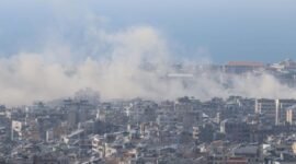 Sebuah video yang beredar pada Rabu (16/10) menunjukkan tentara Israel menghancurkan sebuah kawasan bersejarah di kota Mhaibib, Lebanon Selatan, yang menjadi lokasi sebuah makam berusia lebih dari 2.100 tahun. Mhaibib, yang terletak di distrik Marjaayoun, Nabatiyeh, sekitar 115 kilometer dari Beirut, merupakan lokasi makam Nabi Bunyamin, putra Nabi Yakub. /Metrolangkat/Antara/Anadolu