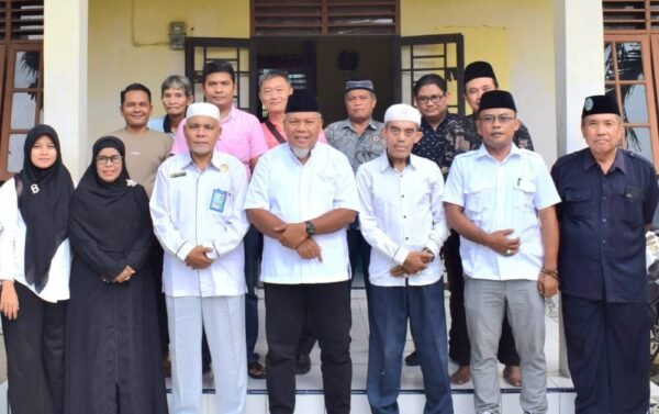 Calon Bupati Langkat nomor urut 2 silaturahmi dengan pengurus FKUB Langkat, Selasa (08/10)