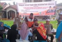 Kegiatan senam sehat dan cek kesehatan gratis dilaksanakan oleh paslon Zainuddin-Hendro di Kecamatan Binjai, Minggu (20/10)