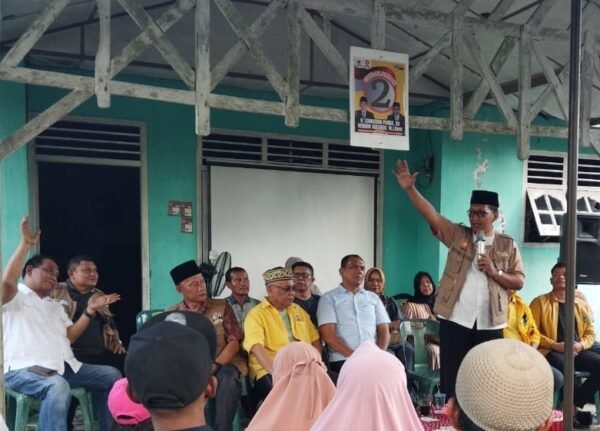 Hendro Susanto saat kampanye program kerja sebagai calon wakil walikota binjai, Minggu (27/10)