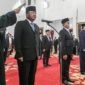 Sejumlah menteri dan kepala lembaga tinggi negara Kabinet Merah Putih mengucapkan sumpah jabatan di Istana Negara, Jakarta, Senin (21/10/2024)