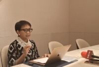 Menlu RI Retno Marsudi saat memberikan keterangan pers soal serangan Israel terhadap pasukan TNI di Lebanon, Jumat (11/10/2024).