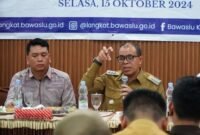 Penjabat (Pj) Bupati Langkat, Faisala Hasrimy memberikan sambutannya dalam kegiatan sosialisasi pengawasan dan pencegahan pelanggaran netralitas ASN, di Stabat, Selasa (15/10/2024). (Foto: Diskominfo Langkat).