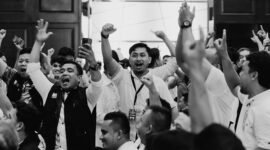 Antusias masyarakat menyambut kemenangan Paslon Iskandar - Adli 