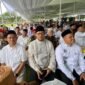 Dr Donald Simanjuntak (tengah) beserta Wakilnya Andre Alfisah (kiri ujung)