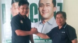 Pengurus Ketua GMAHK Kabupaten Langkat Nelson Sinaga, saat mengunjungi secara khusus ke Posko Pemenangan BISA, Sabtu (9/11/2024)