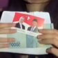 Cuplikan video yang memperlihatkan politik uang dari salah satu paslon