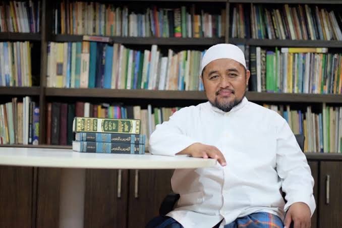 Ustadz Amir Faishol Fath