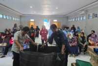 Keterangan : Pelatihan tentang replikasi pertanian terpadu berbasis maggot dan budidaya lele bioflok bagi Kelompok Wanita Tani (KWT) di Kecamatan Anggana, Kutai Kartanegara.(Ist)