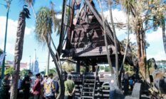 Replika Rumah Adat Batak Terbakar, Rico Waas Janji Segera Diperbaiki